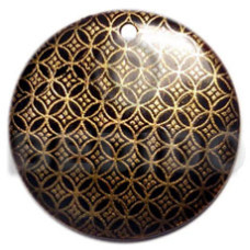 Round 40mm blacktab handpainted