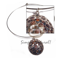 Silver hoop oval limpit