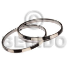 Laminated hammershell natural white black tab