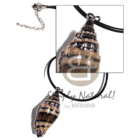 Black rubber cord aninikad