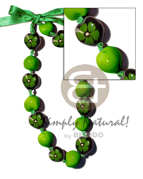 kukui nuts in painted graduated color    alternate design ( design on both sides of kukui ) ( 16 pcs. ) / adjustable ribbon - Home