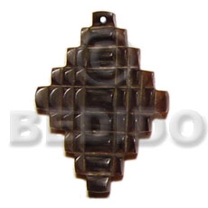black tab checkered cross carving 45mm - Carved Pendants