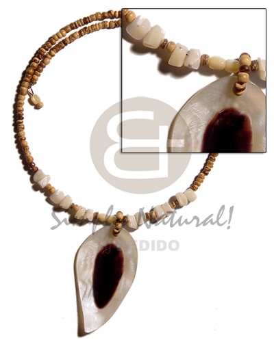 2-3mm tiger  coco Pokalet. choker wire  shells & 45mm hammershell teardrop  skin  pendant - Home