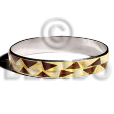 laminated crazy cut coco/MOP  in 1/2 inch stainless metal / 65mm in diameter - Shell Bangles