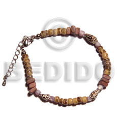 tan sq. cut/4-5mm coco Pokalet. tiger/beads & nassa tiger combination - Home