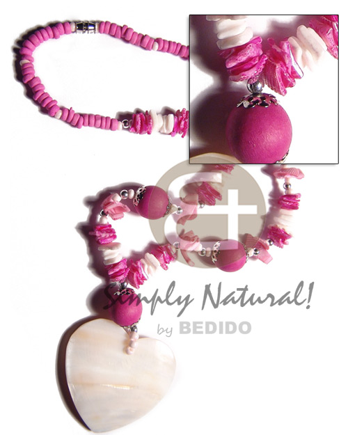 4-5mm bright pink coco Pokalet   white rose shells in pink tone, glass beads  and matching 20mm round wood beads combination  50mmx50mm heart kabibe shell pendant - Home