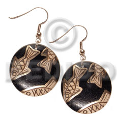 dangling 35mmx35mm nat. wood round in black , handpainted  metallic gold fish accent - Home