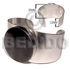 haute hippie 35mmx23mm metal cuff bangle  50mm round laminated blacklip accent - Shell Bangles