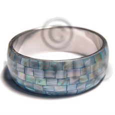 aqua blue kabibe shell  blocking in 1in. metal casing / inner diameter 65mm - Shell Bangles