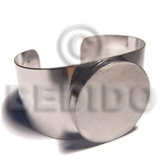 haute hippie 38mmx23mm metal cuff bangle  40mm round laminated capiz shell - Shell Bangles