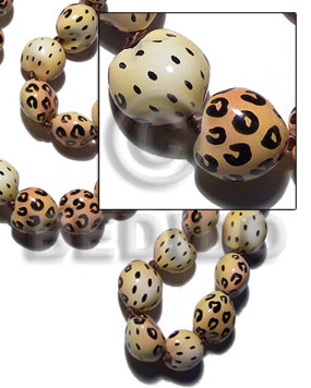 kukui seeds in animal print / leopard / 16 pcs. - Home