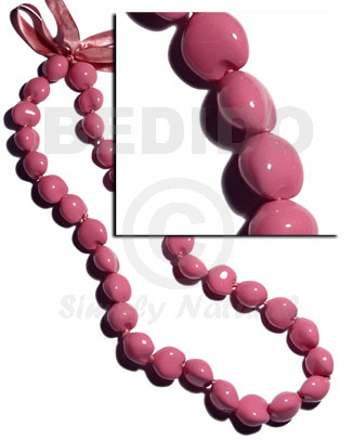 lei / kukui nut in pink - 32 pcs./ 34 in.adjustable - Home