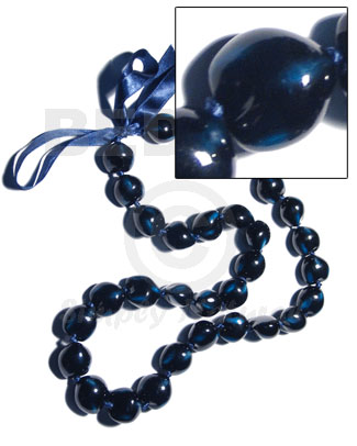 32 pcs. of kukui nuts in high polished paint gloss in black/blue combination in matching adjustable ribbon /lei/ 36in - Home