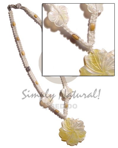 40mm grooved MOP flower  two 25mm MOP flower in white macrame  wood beads - Home