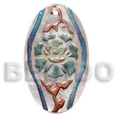 oval 40mmx35mm hammershell  handpainted design - floral / embossed hand painted using japanese materials in the form of maki-e art a traditional japanese form of hand painting - Hand Painted Pendants