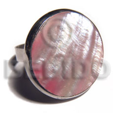 big accent haute hippie round 30mm / adjustable metal ring/  polished pastel pink hammershell - Home