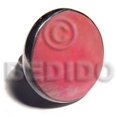 big accent haute hippie round 30mm / adjustable metal ring/  polished fuschia pink hammershell - Home