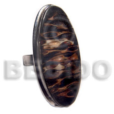 big accent haute hippie oval 43mmx22mm / adjustable metal ring  flat edges /  laminated ypilypil leaves in black resin - Home