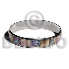 laminated brownlip/paua  alternate in 1/2 inch stainless metal / 65mm in diameter - Shell Bangles