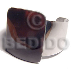 haute hippie 38mmx23mm metal cuff bangle  rectangular 48mmx40mm polished blacktab shell - Shell Bangles