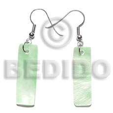 dangling 30x10mm pastel green hammershelll bar earrings - Home