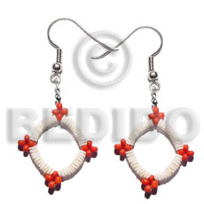 dangling white clam / glass beads combination - Home