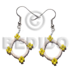 dangling white clam / glass beads combination - Home