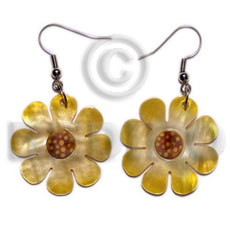 dangling 30mm flower hammershell in graduated golden yellow  dotted skin nectar - Home