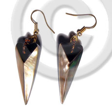 dangling 38mmx15mm laminated pointed multi-sided brownlip/blacktab combination  black 6mm resin backing - Home