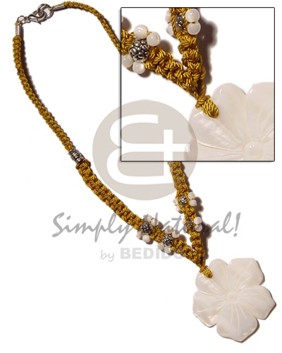 40mm kabibe shell flower  groove,shell & metal beads  in macrame - Home