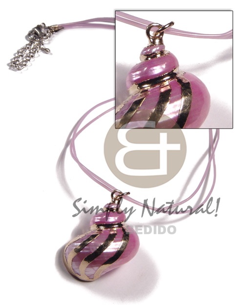 2 rows lilac jelly cord  pink turbo shell pendant (approx.  35mm - varying natural sizes ) molten gold metal series /  attached jump rings / electroplated / 19-049 - Home