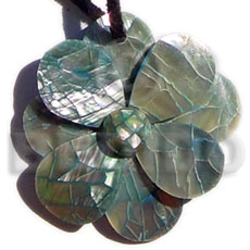 blue hammershel flower /blocking technique 45mm - Shell Pendant