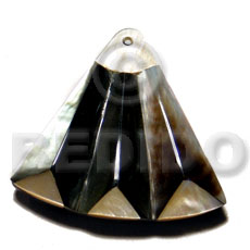 40mmx42mm laminated MOP/blacktab accordion fan pendant  resin backing - Shell Pendant