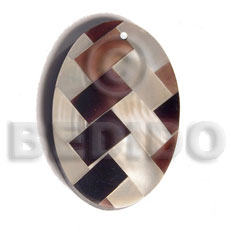 oval 35mmx25mm flat resin  laminated diagonal cut blacklip/kabibe shell combination - Shell Pendant