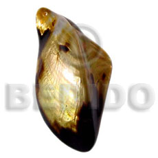 brownlip natural shaped polished pendant / varied sizes - Shell Pendant