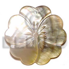 blacklip 5 heart petals 35mm - Shell Pendant