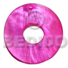 donut fuschia hammershell 35mm   10mm center hole - Shell Pendant