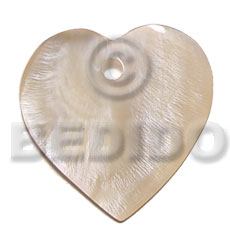 40mm heart hammershell - Shell Pendant
