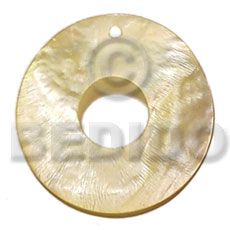 40mm donut  light yellow hammershell  15mm center hole - Shell Pendant