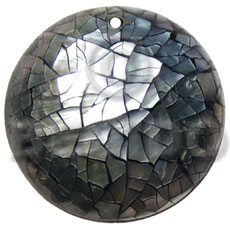 40mm round blacklip shell cracking  resin backing - Shell Pendant