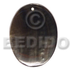 40mmx30mm blacklip oval - Shell Pendant