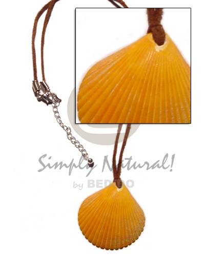 clam golden yellow palium pigtim shell pendant  in leather thong - Home