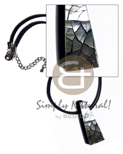 48mmx18mm triangular laminated cracking blacklip shell pendant  backing on leather thong - Home