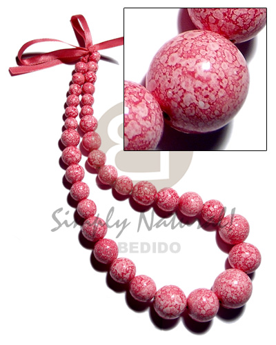 35 pcs. of  round wood beads graduated sizes- 30mm/25mm/20mm/15mm/10mm in high gloss polished paint in ribbon / in marbleized pink/white tones - Home
