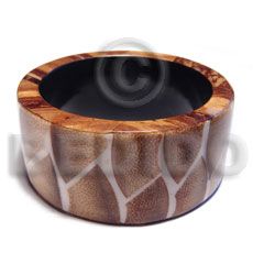 laminated wooden bangle  banana bark and dried leaves combination  ht=38mm thickness=10mm inner diameter=68 mm - Wooden Bangles