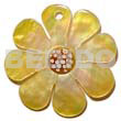 30mm graduated yellow hammershell flower