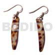 Cowrie stick dangling earrings