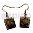 Dangling 15mm laminated brownlip square