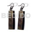 Dangling 40mmx10mm blacklip bar