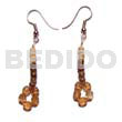 Dangling resin nuggets troca